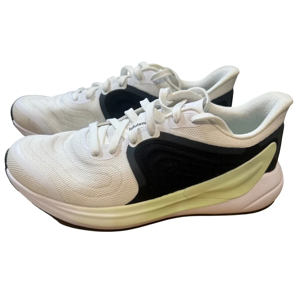 Lululemon Blissfeel 2 Running Shoes White Black Green Women Size 10 LW9EPYS